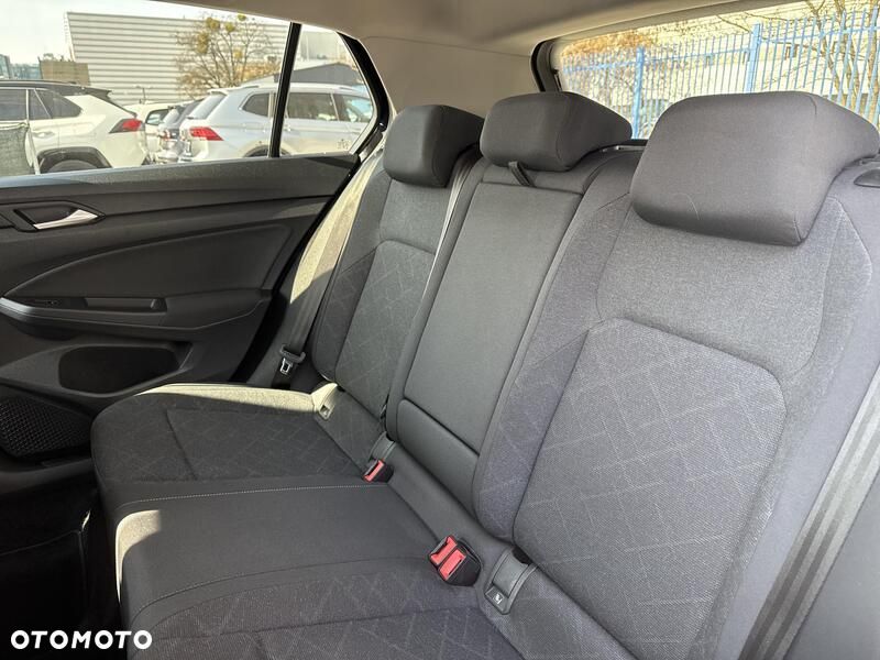 Volkswagen Golf - 15