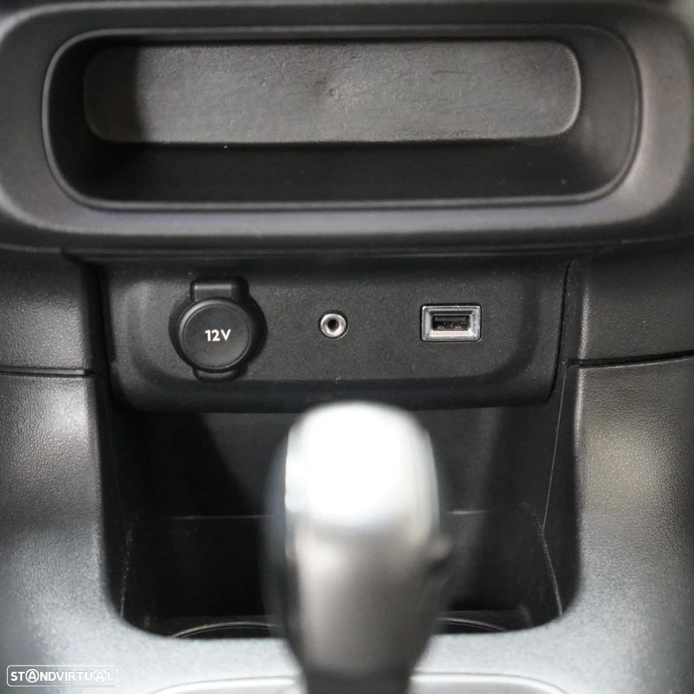 Citroën C3 1.2 PureTech Feel - 21