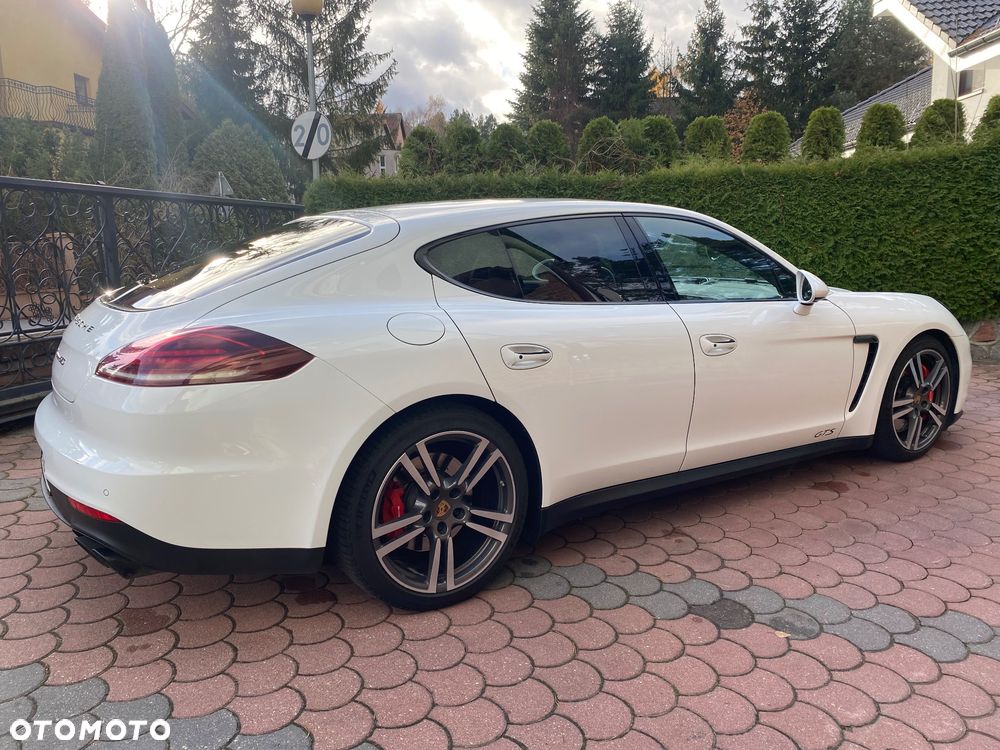 Porsche Panamera - 5