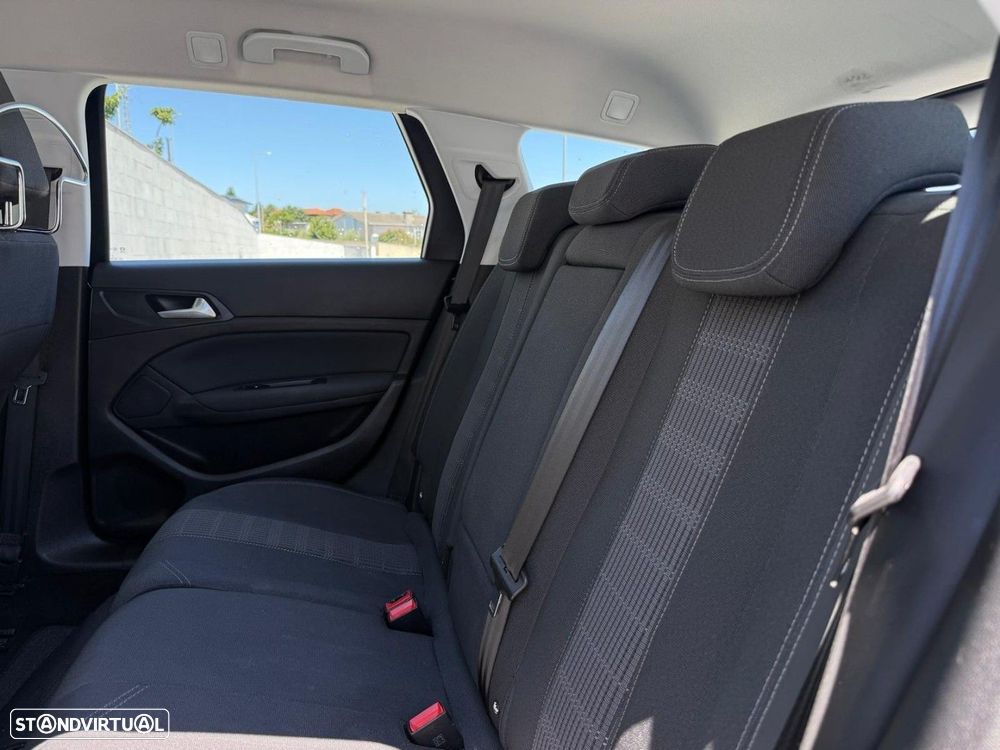 Peugeot 308 SW 1.5 BlueHDi Style EAT8 - 15