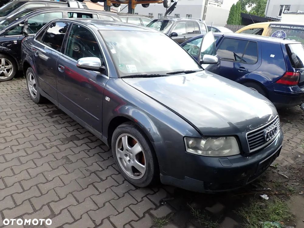 CZĘŚCI - Audi A4 B6 1,9TDI 130KM AVF FILM AT FZH SEDAN lakier LX7Ż LX7Z 2003r. INDEX - 9631