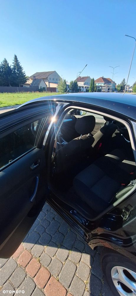 Ford Mondeo 1.6 Titanium - 15