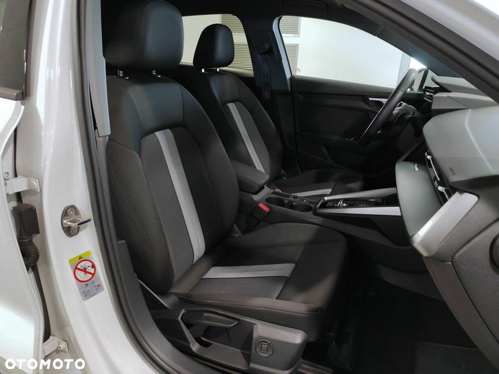 Audi A3 Sportback - 12