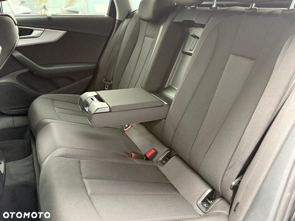 Audi A4 Allroad - 26