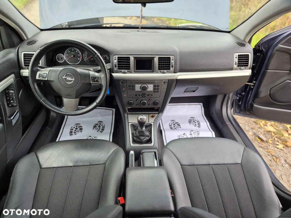 Opel Signum 1.9 CDTI Business - 24