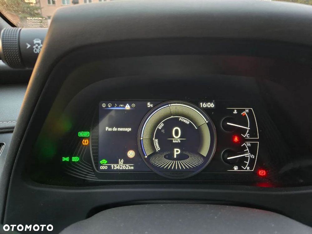 Lexus UX 250h Business Edition - 15