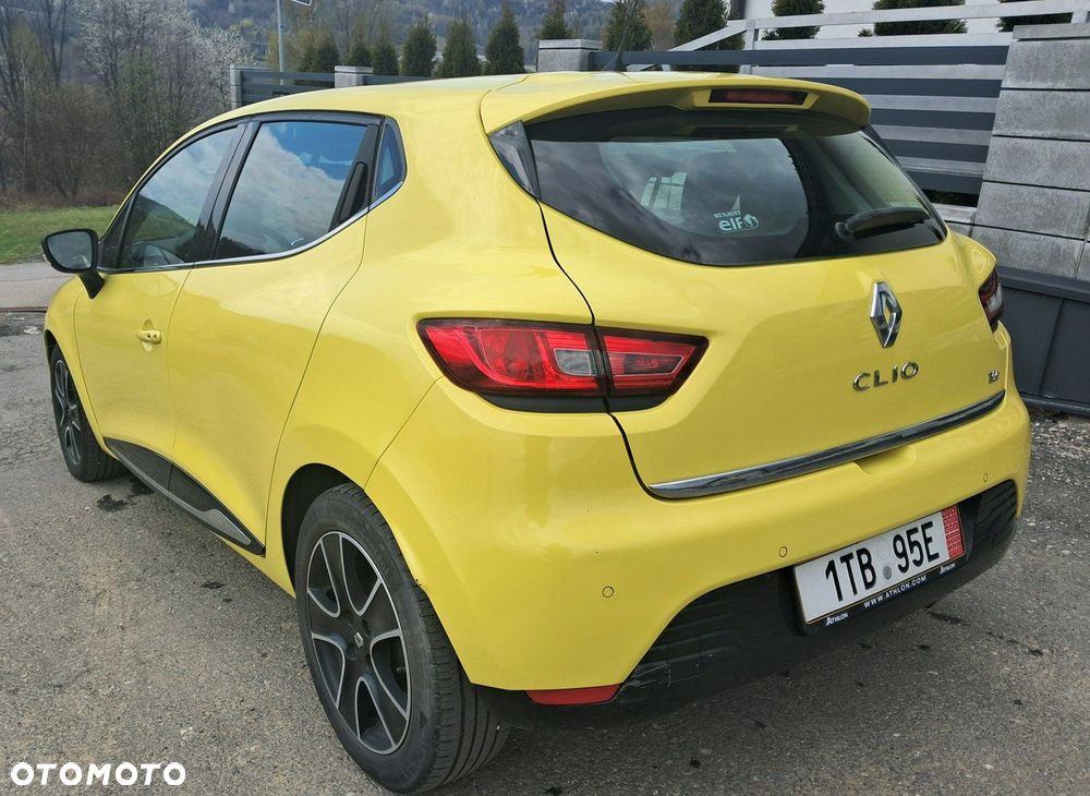 Renault Clio - 6