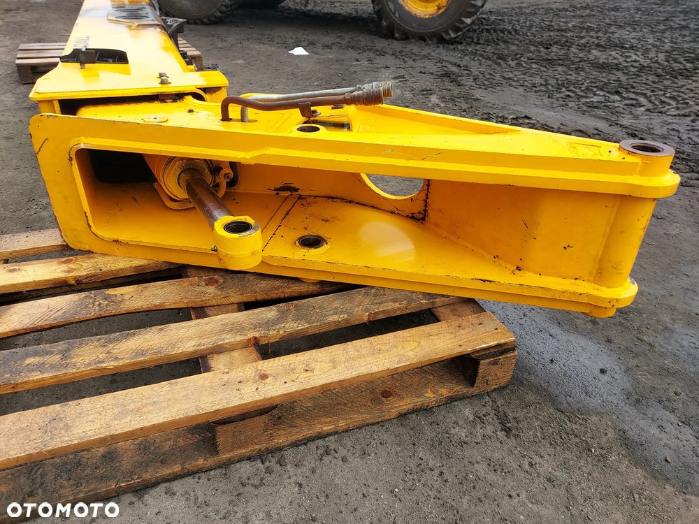 RAMIĘ WYSUWU GŁÓWNE ŁADOWARKA TELESKOPOWA JCB 540-70 2006R - 4