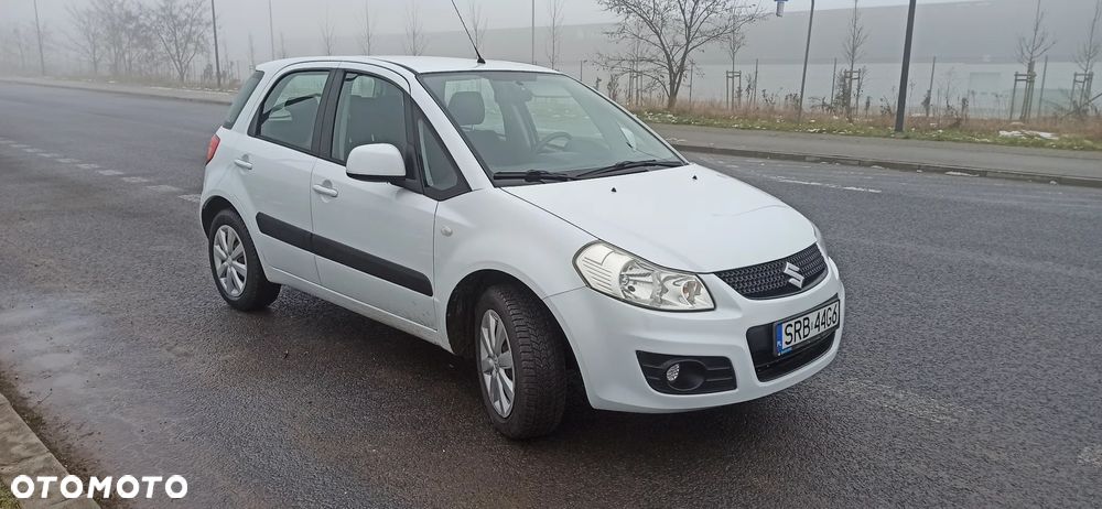 Suzuki SX4 - 13