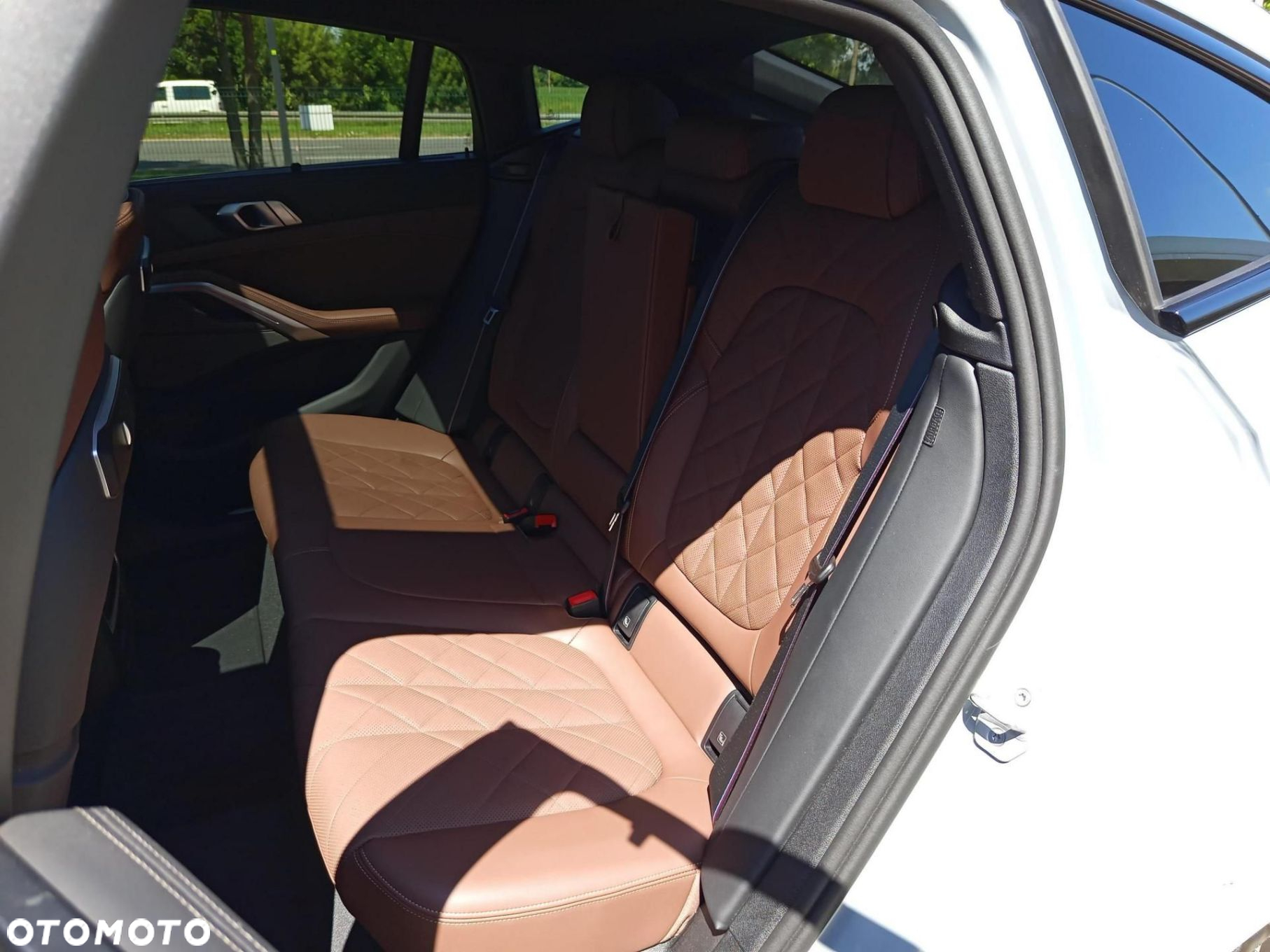 BMW X6 - 22