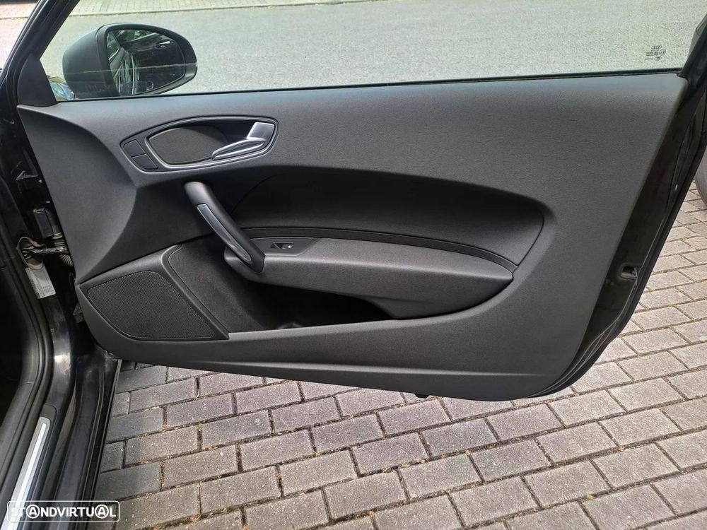 Audi A1 1.6 TDI Ambition - 17