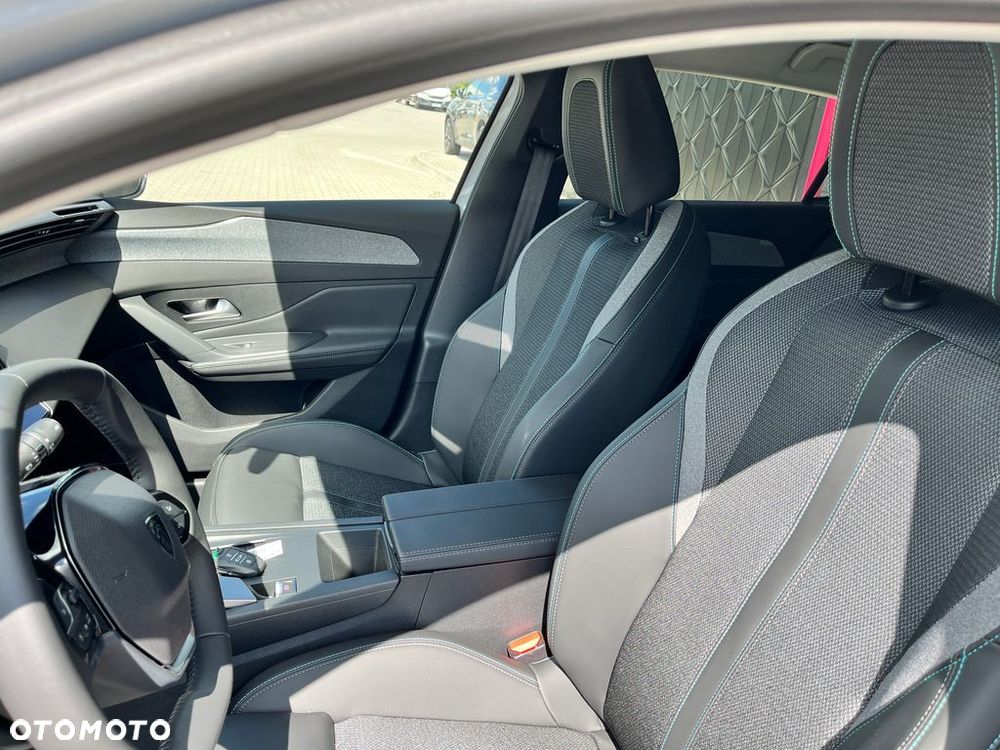 Peugeot 308 - 14