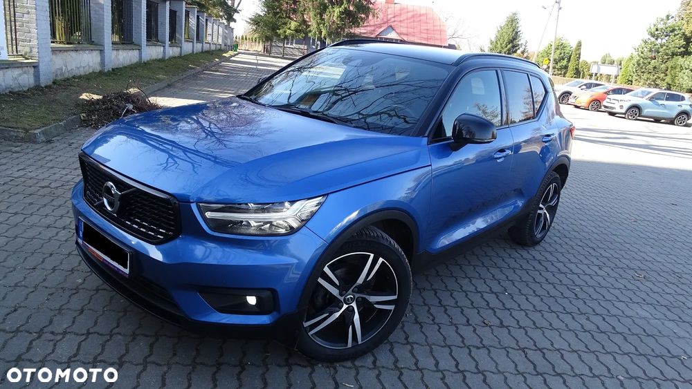 Volvo XC 40 D3 Momentum Pro - 1
