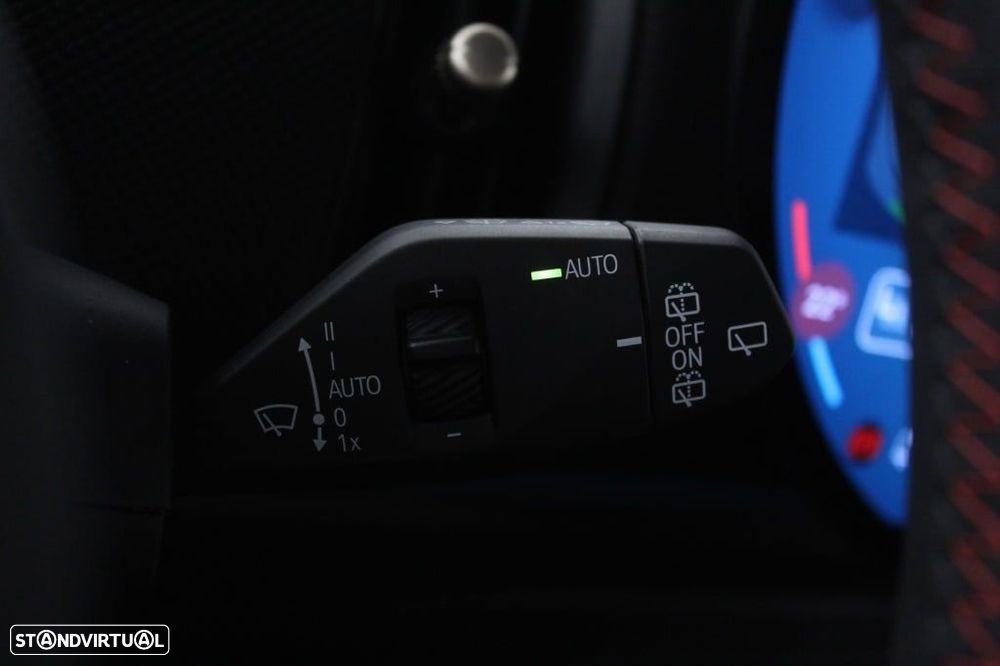 MINI 5 Portas Cooper Premium JCW Auto - 26