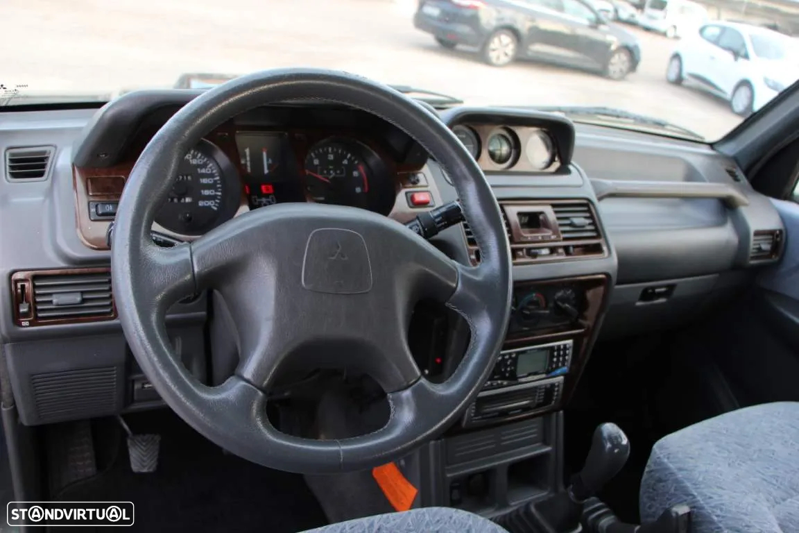 Mitsubishi Pajero 2.8 TD GLS - 2
