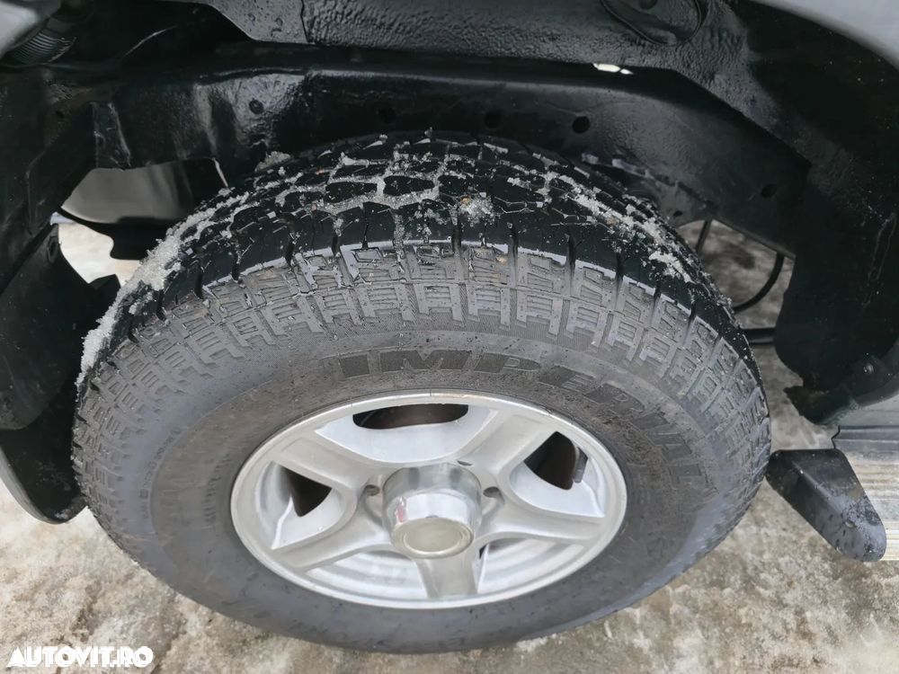 Nissan Terrano 2.7 TD Comfort - 17