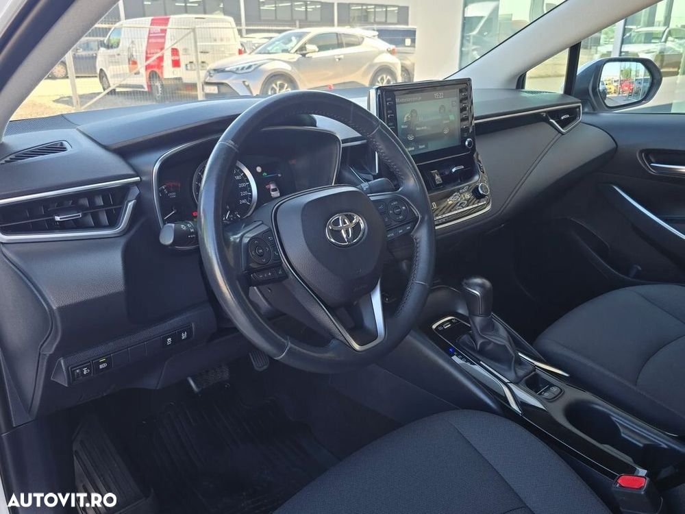Toyota Corolla 1.8 HSD Business - 14
