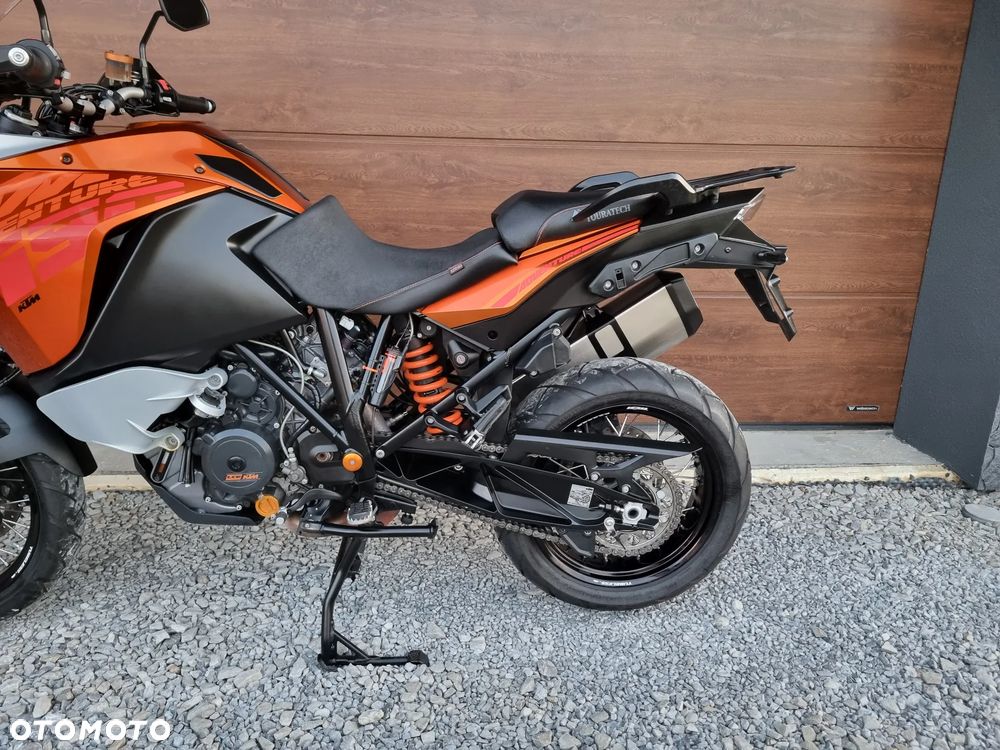 KTM Adventure - 32
