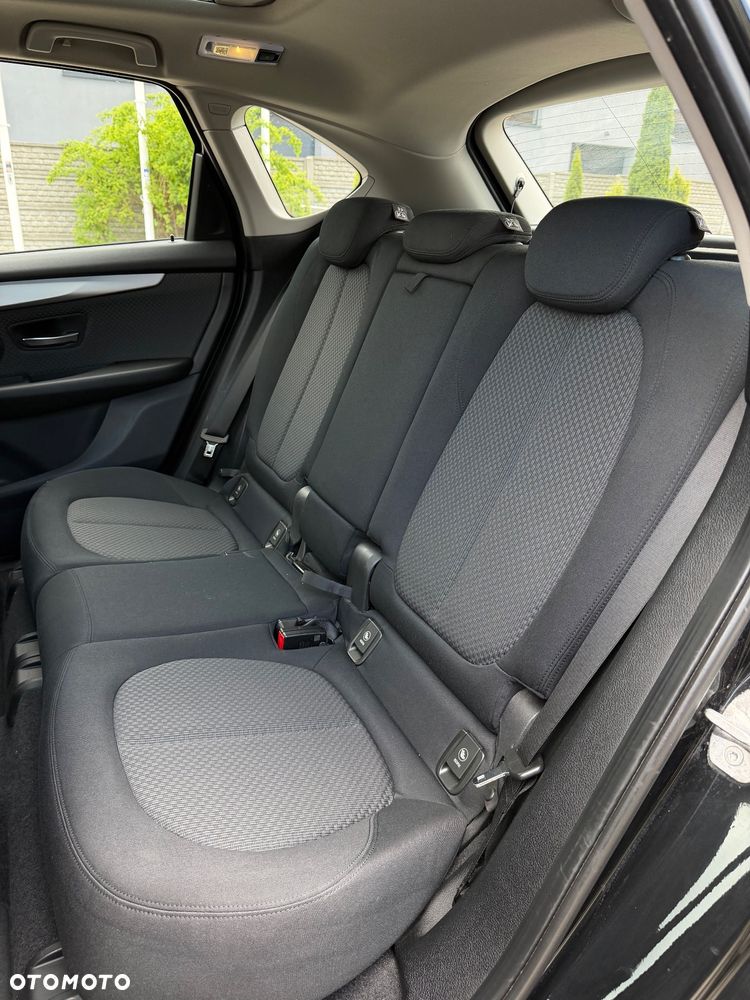 BMW Seria 2 218d Advantage sport - 22