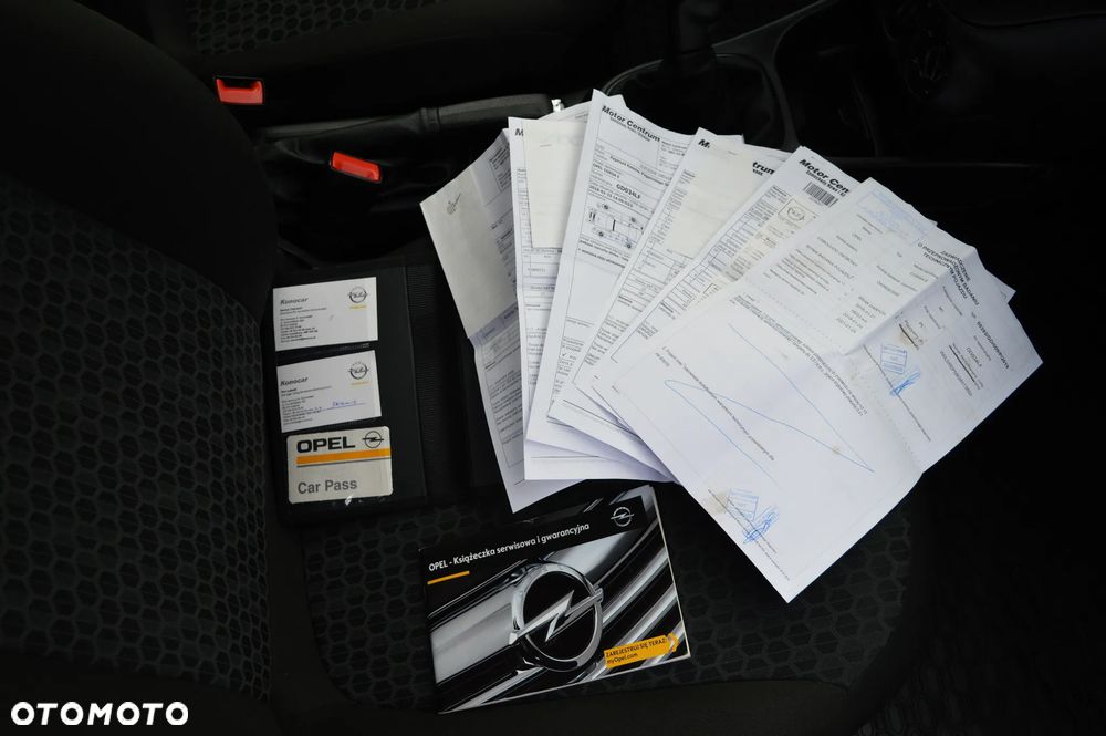 Opel Corsa 1.4 Enjoy - 39