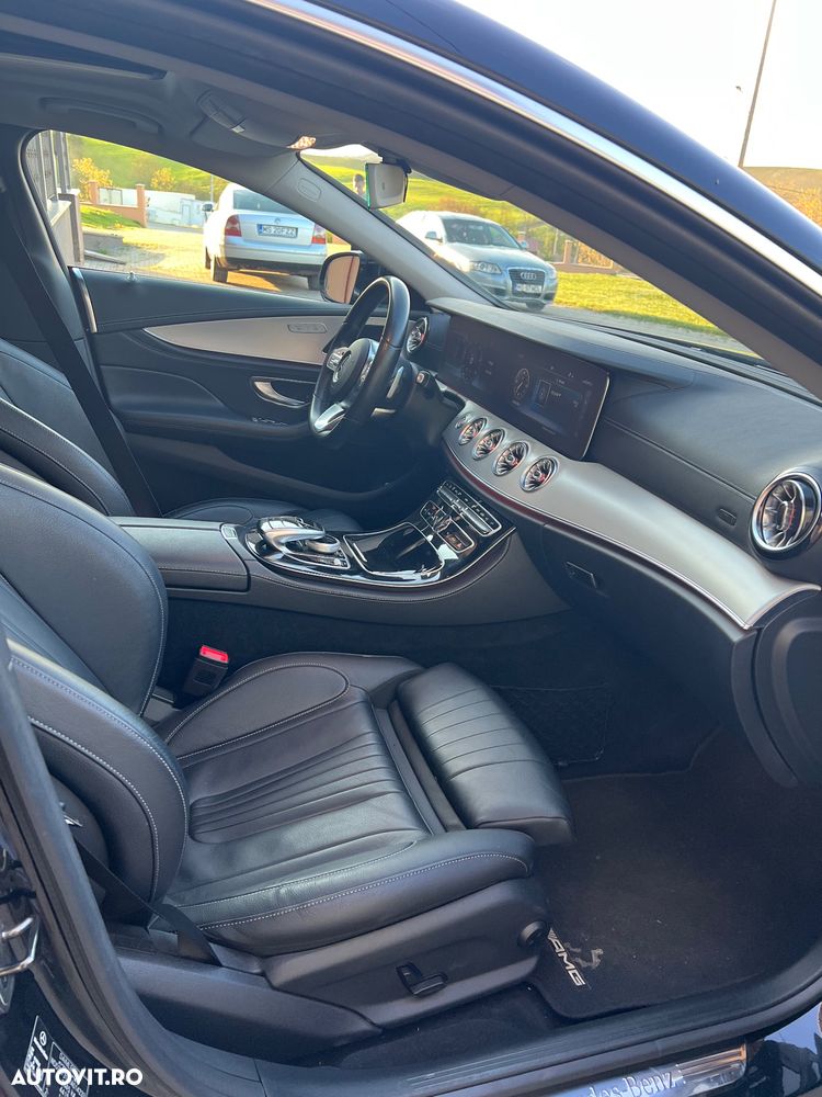 Mercedes-Benz CLS 300 d Aut - 12