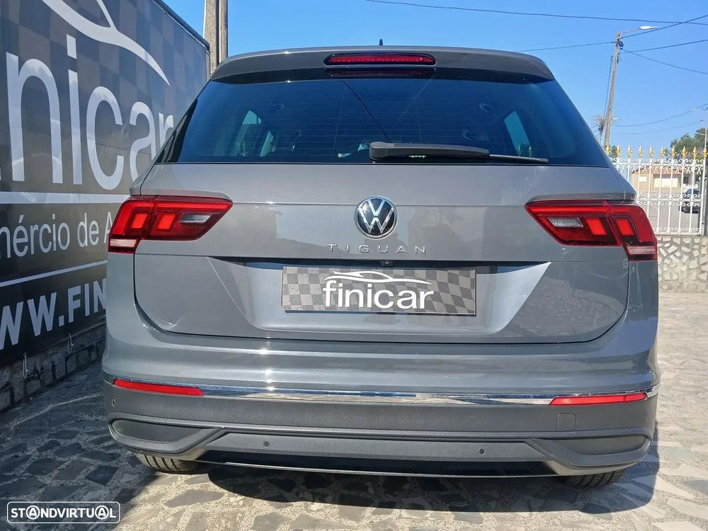 VW Tiguan 2.0 TDI Confortline DSG - 33