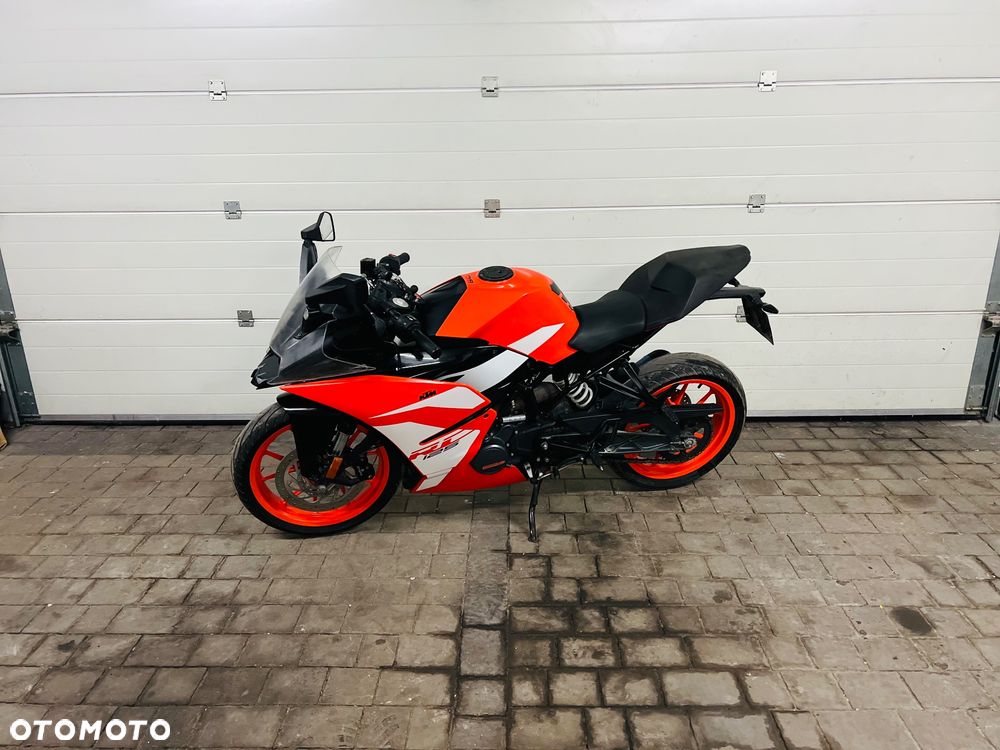 KTM RC 125 - 4