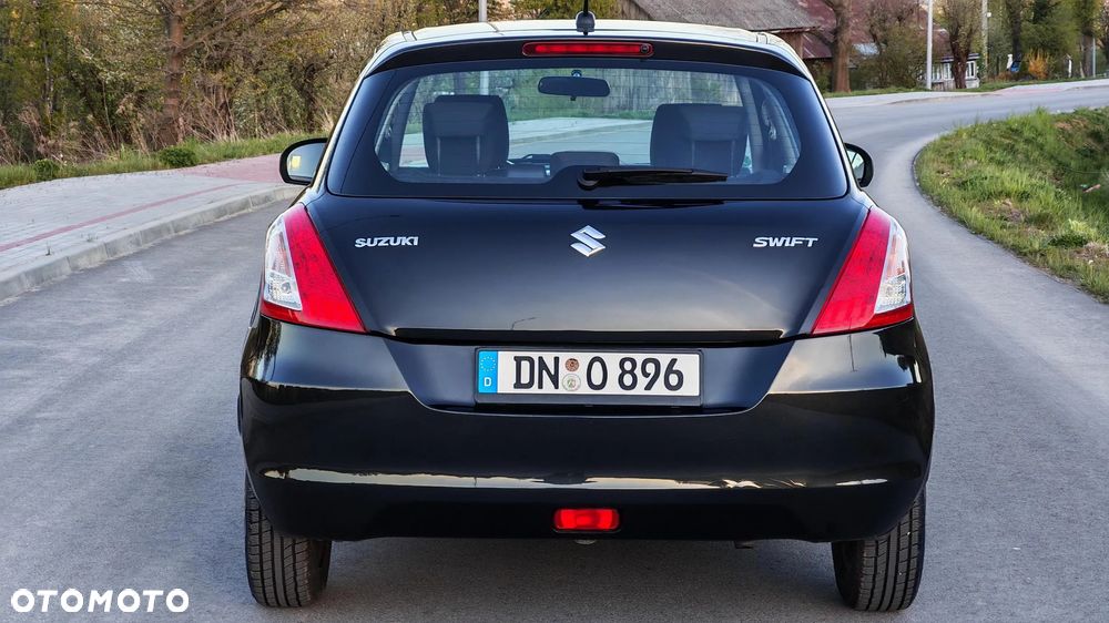 Suzuki Swift 1.2 Club - 8