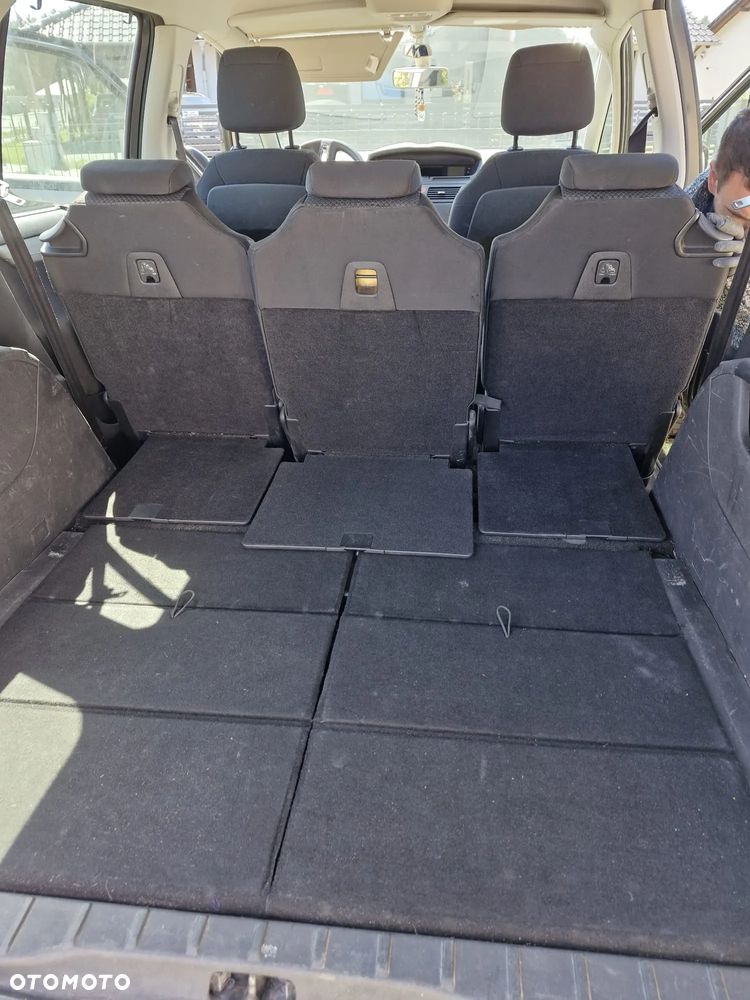Citroën C4 Grand Picasso 1.6 HDi SX - 15
