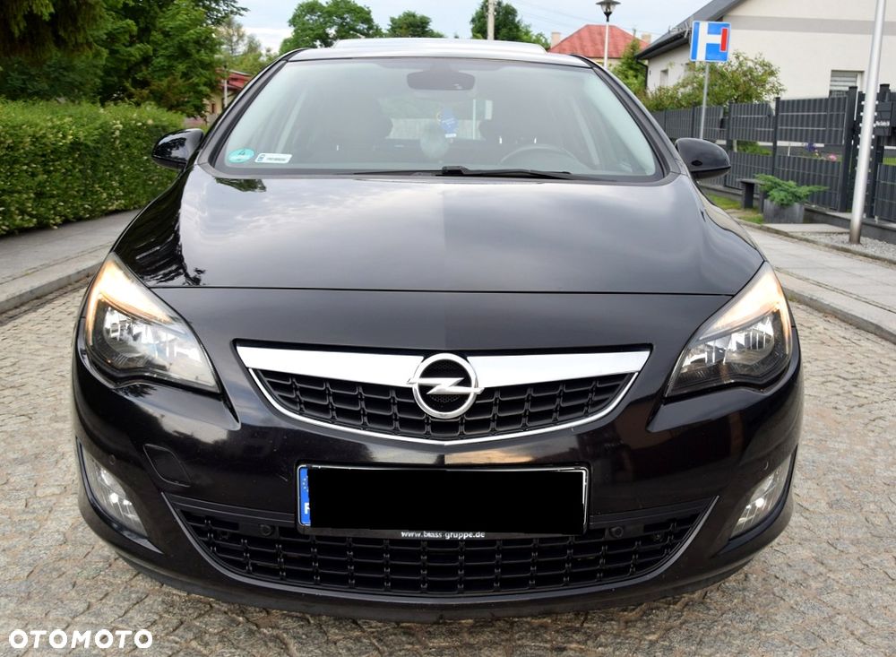 Opel Astra 1.4 T Cosmo - 2