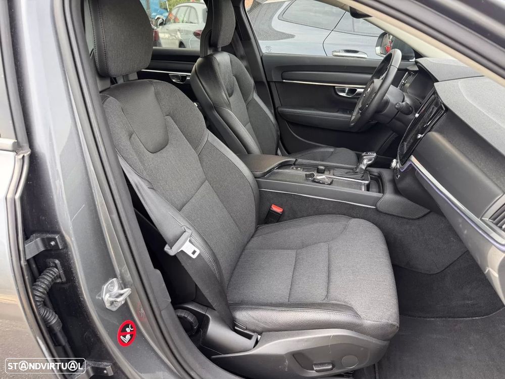 Volvo V90 D3 Geartronic Momentum - 27