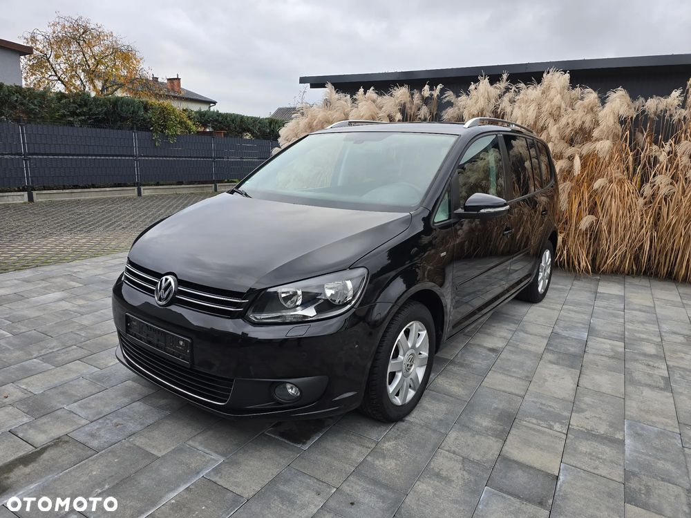 Volkswagen Touran - 1