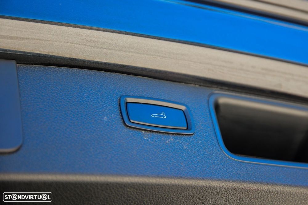 Porsche Macan S - 40