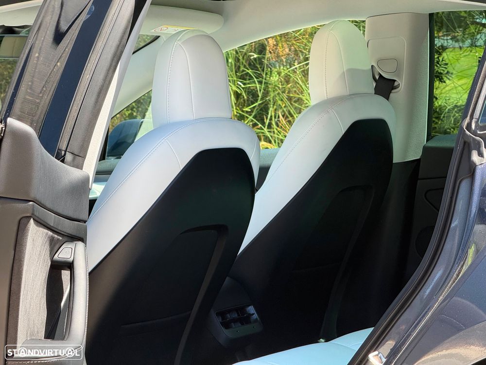 Tesla Model 3 Long Range AWD Dual Motor Performance - 19