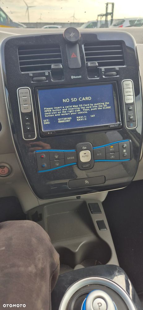 Nissan Leaf Standard - 27