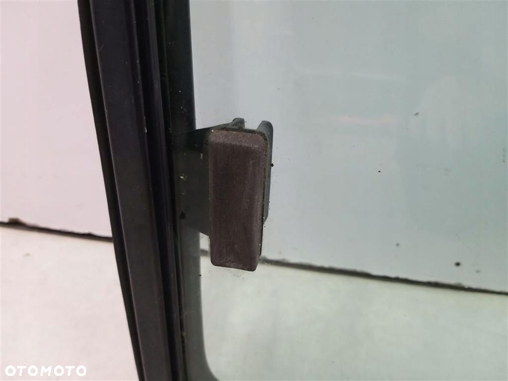 Szyba rozsuwana boczna BUS AUTOBUS 102 CM Iveco DAILY - 4