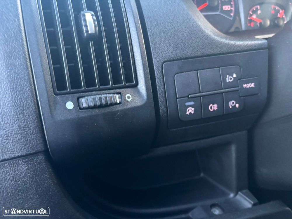 Citroën Jumper 2.2 BlueHDi 140cv L4 H2 - IVA - FIBRADA - ISOTÉRMICA - 20