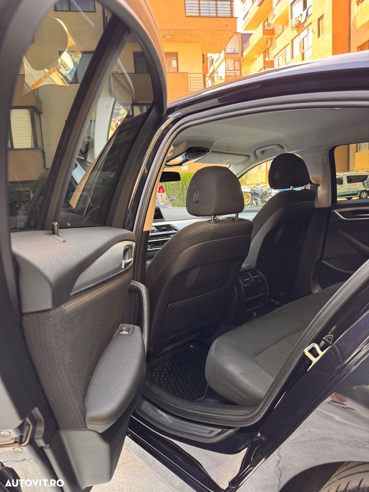 BMW Seria 5 520d AT - 7