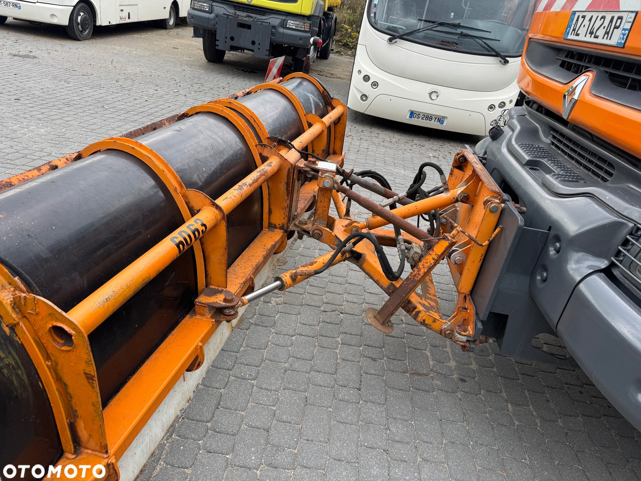 Renault Kerax 4x4 320DCi Wywrotka 3str 2004r. Klima SPECJALNY Solarka ACOMETIS Piaskarka Pług - 21