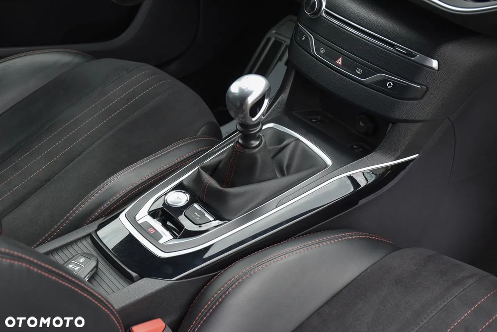 Peugeot 308 THP 205 Stop & Start GT - 28