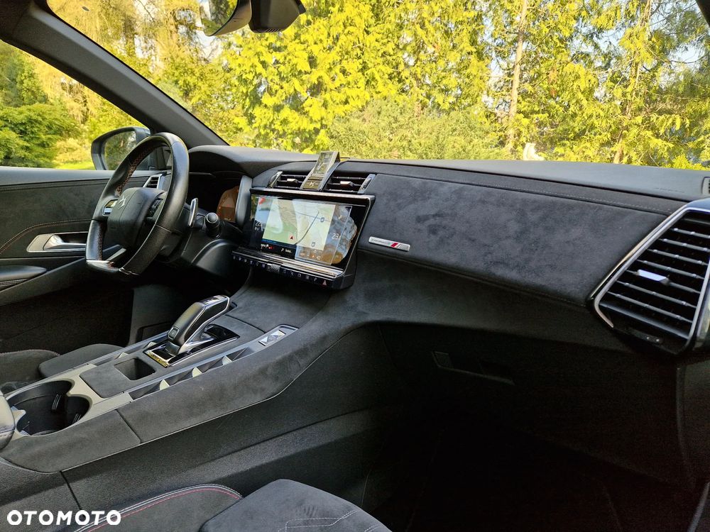 DS Automobiles DS 7 Crossback 1.6 PureTech Performance Line + - 25