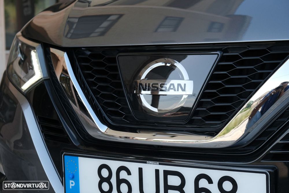 Nissan Qashqai 1.5 dCi N-Connecta 18 - 29