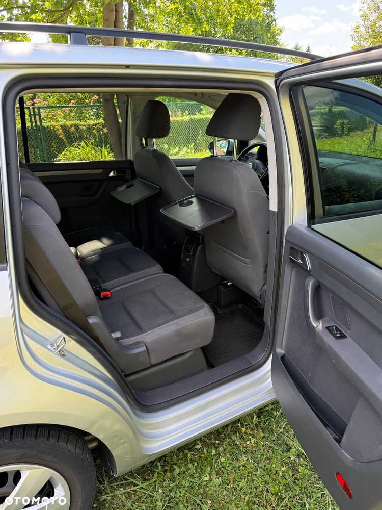 Volkswagen Touran 1.6 TDI DPF Comfortline - 17