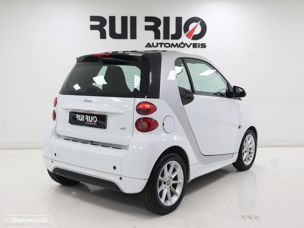 Smart ForTwo Coupé 0.8 cdi Passion 54 - 3