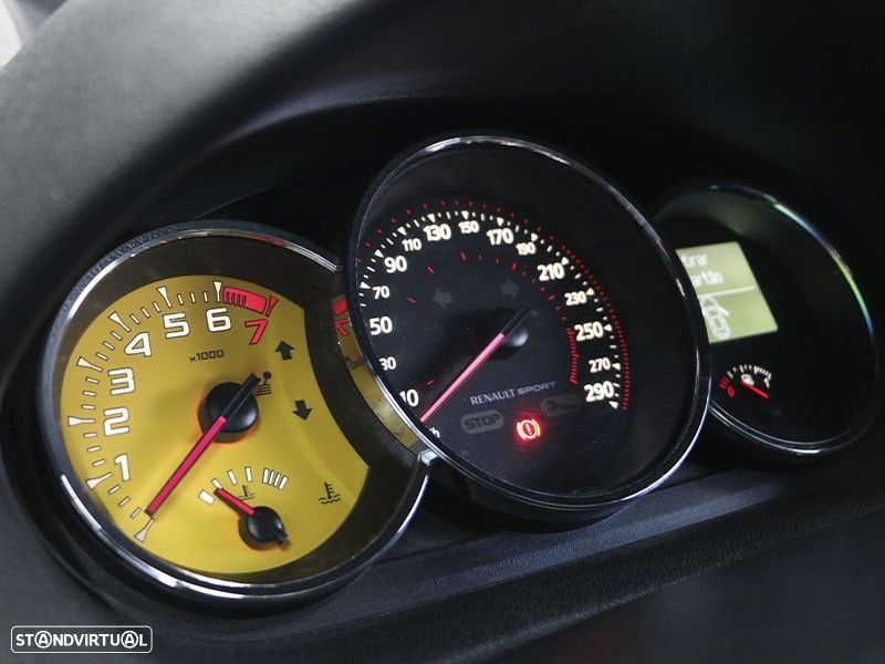 Renault Mégane Coupe 2.0 T 16V RS Trophy - 12