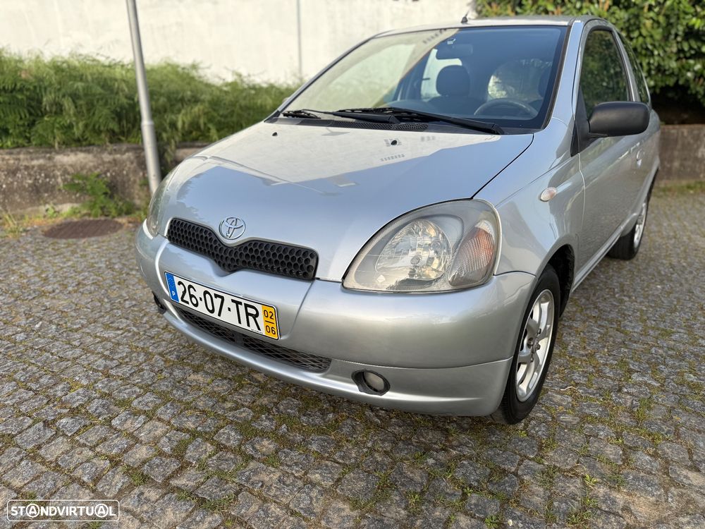 Toyota Yaris 1.4 D-4D Sol AC - 11