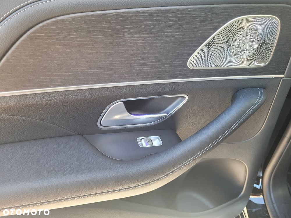 Mercedes-Benz GLE - 12