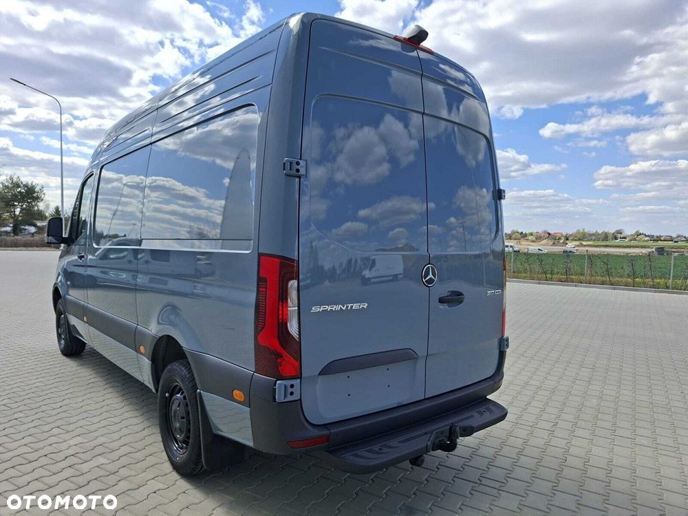 Mercedes-Benz Sprinter 317 CDI - 7