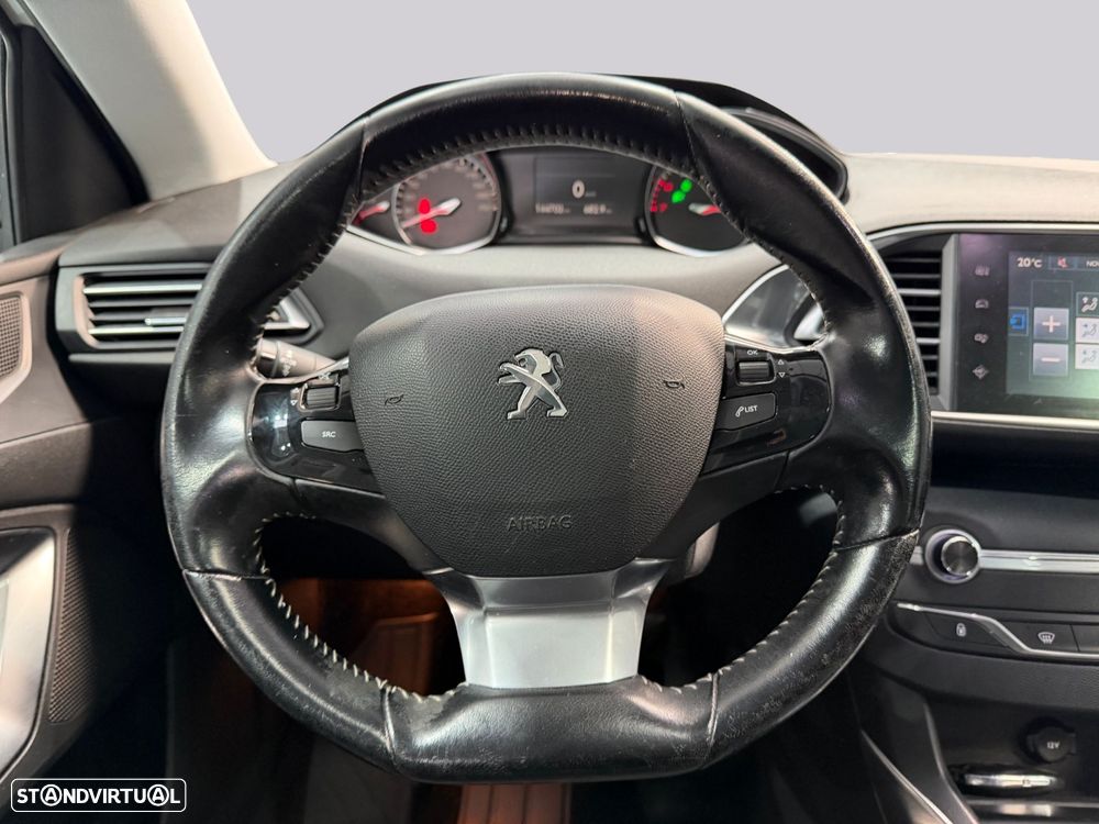 Peugeot 308 - 19