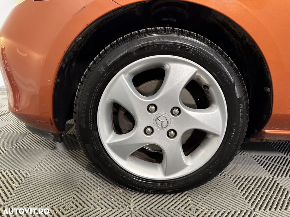 Mazda 2 - 14